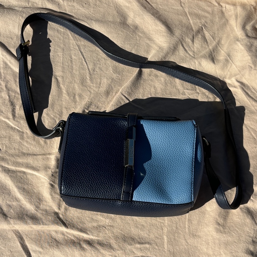 Elegant Navy and Sky Blue Messenger Bag